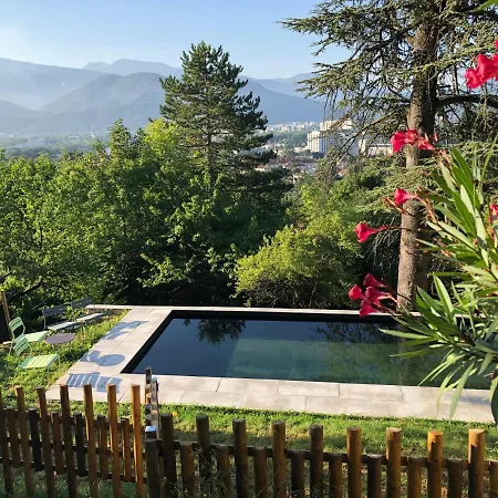 Belledonne ホームステイ *